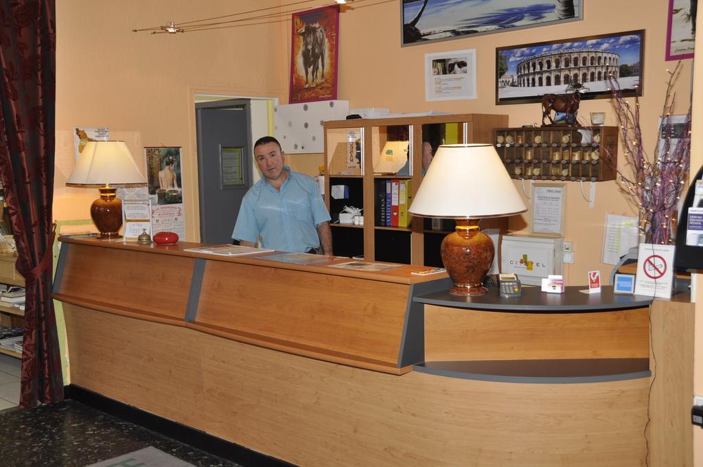 Citotel Hotel Cesar Νιμ Εξωτερικό φωτογραφία